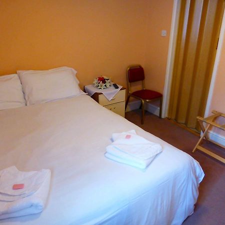 Hotel Dinara Birmingham Esterno foto
